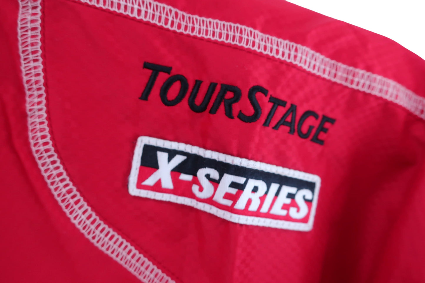 TOURSTAGE(ツアーステージ) スニード 赤黒 メンズ M ゴルフウェア 2312-0527 中古