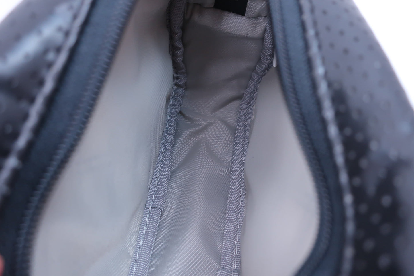 【超美品】MIZUNO(ミズノ) ポーチ 黒 レディース フリーサイズ ゴルフ用品 2404-0914