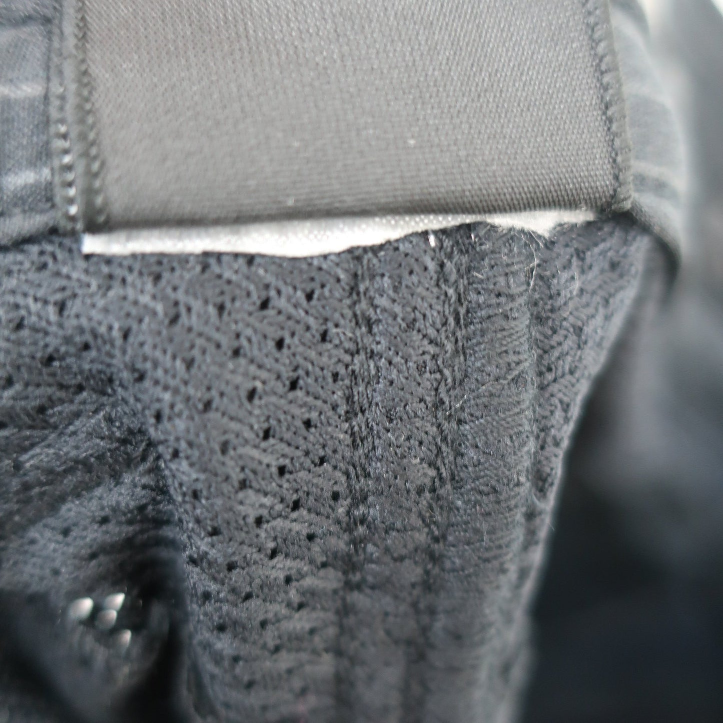 UNDER ARMOUR(アンダーアーマー) ハーフパンツ 黒ストライプ メンズ 85 A