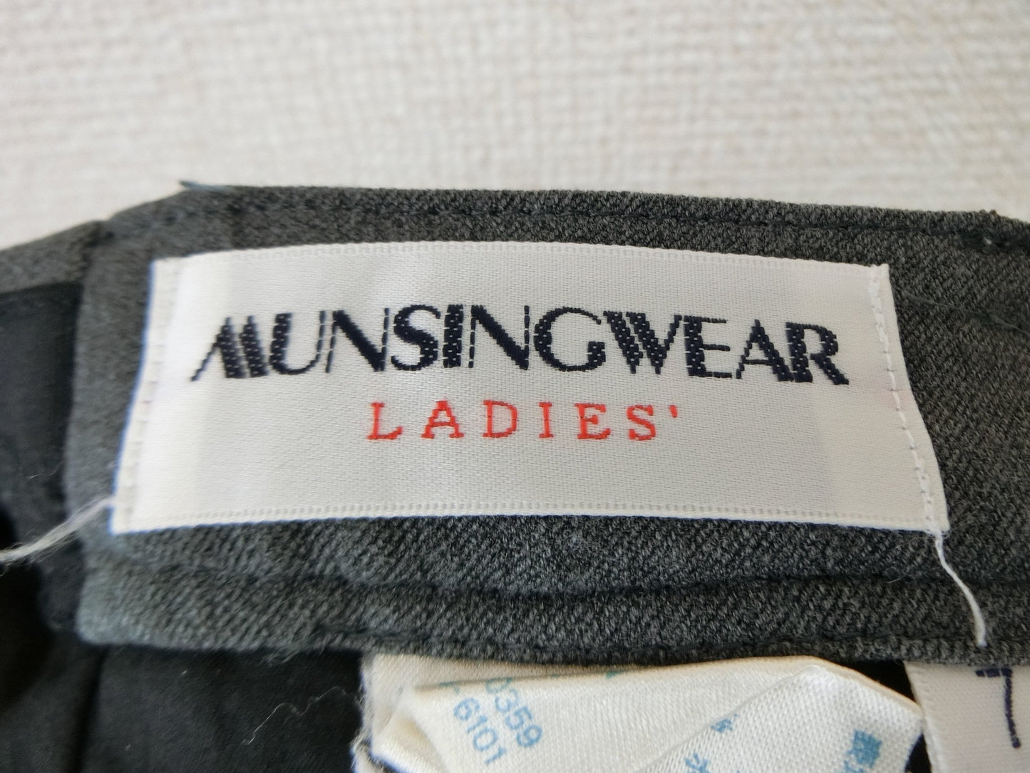 Munsingwear(マンシングウェア) ハーフパンツ グレー レディース 7 B