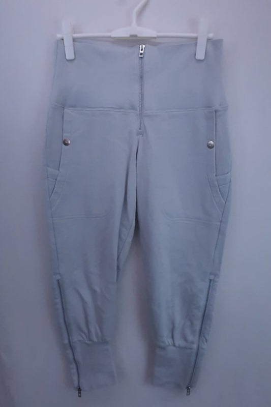 【美品】adidas(アディダス) パンツ グレー レディース 36 ゴルフウェア 2209-0070 中古