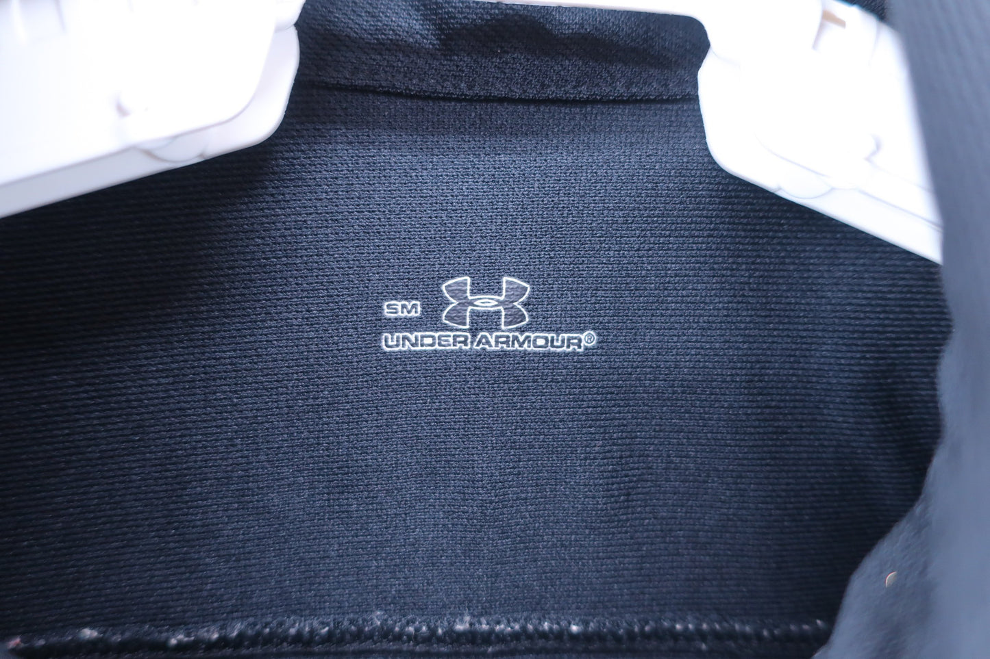 【美品】UNDER ARMOUR(アンダーアーマー) ポロシャツ 黒 レディース SM ゴルフウェア 2303-0181 中古