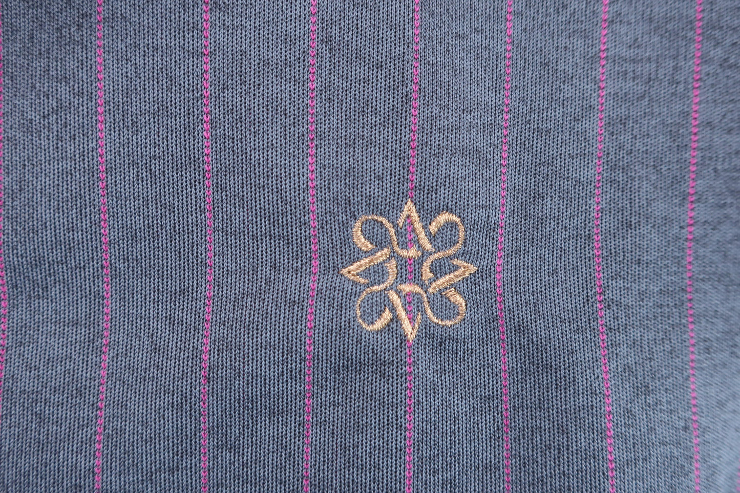 【超美品】St ANDREWS(セントアンドリュース) フレンチスリーブポロシャツ グレーピンクストライプ レディース L 043-3260604 2023年春夏モデル ゴルフウェア 2307-0135 中古