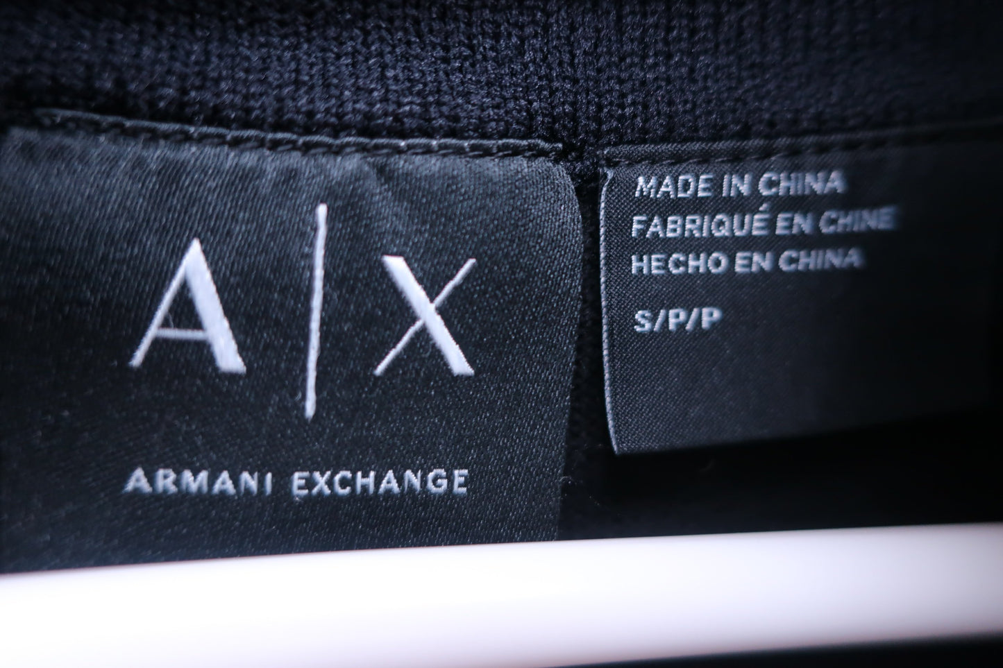 ARMANI EXCHANGE(アルマーニエクスチェンジ) 重ね襟Vネックセーター 黒 メンズ S A