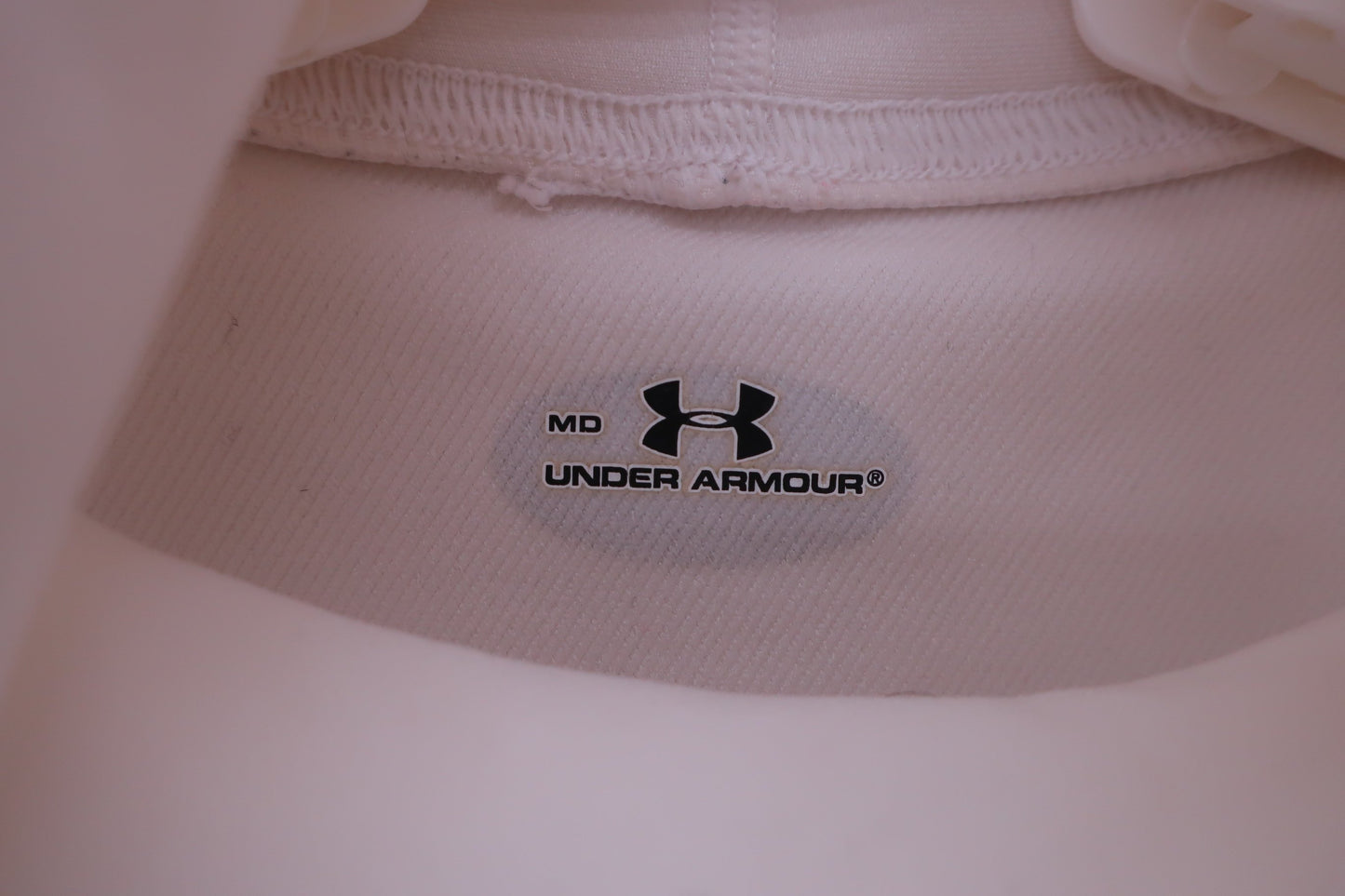 UNDER ARMOUR(アンダーアーマー) ハイネックシャツ 白 レディース MD B