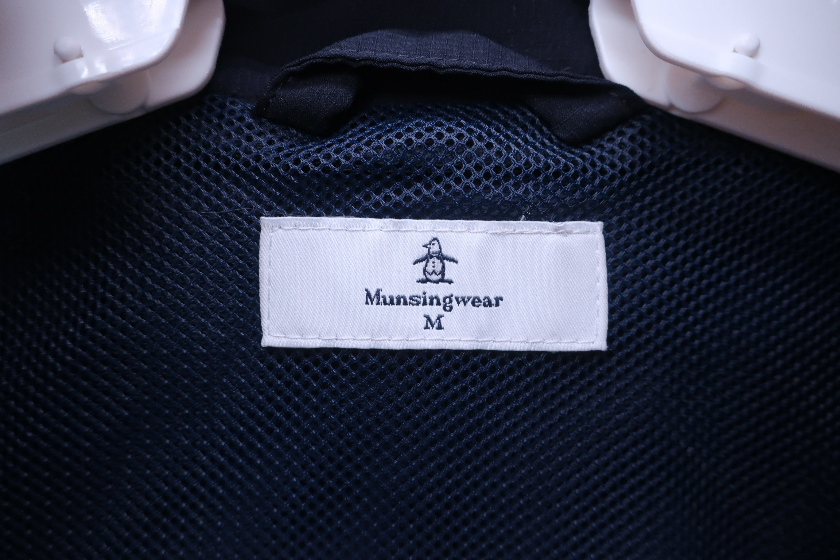 Munsingwear(マンシングウェア) ウィンドブレーカー ネイビー