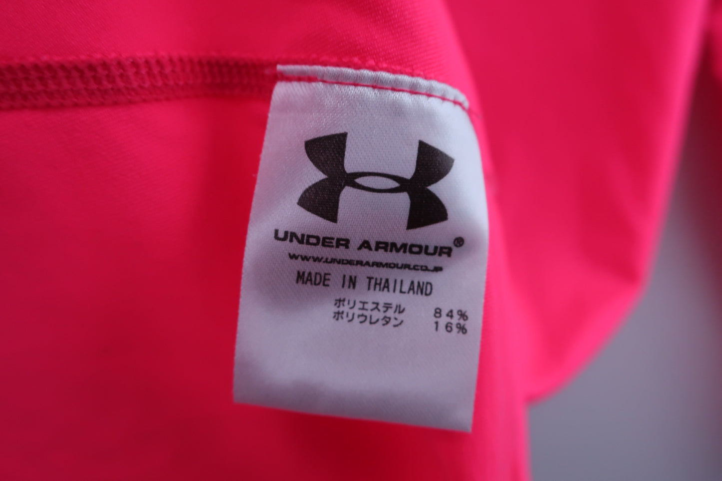 【美品】UNDER ARMOUR(アンダーアーマー) ハイネックシャツ ピンク レディース MD ゴルフ用品 2407-0339 中古