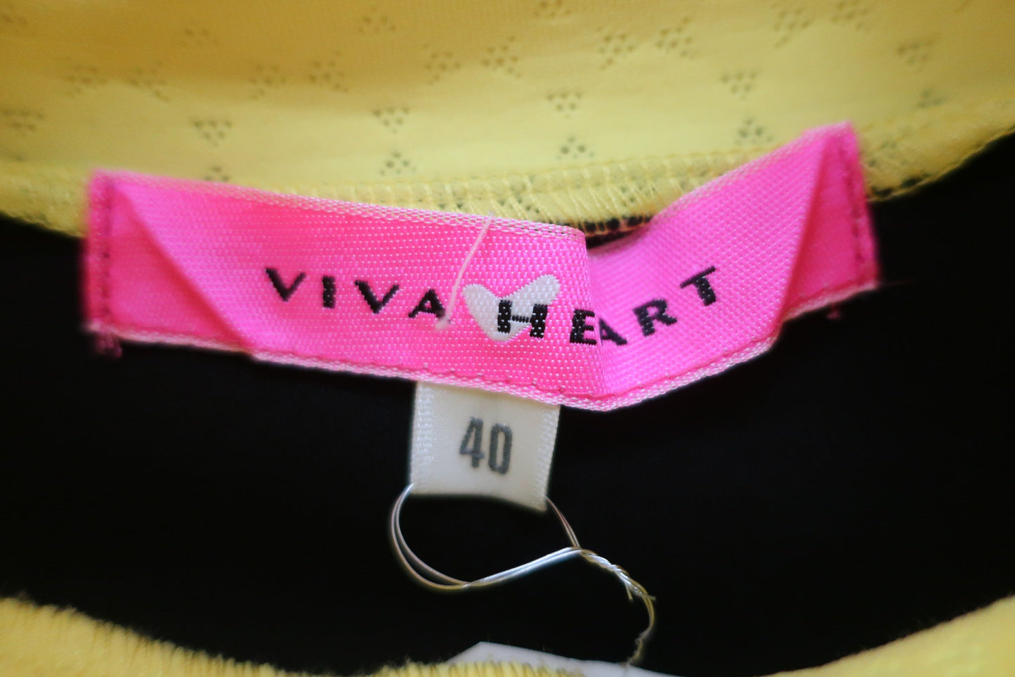 VIVA HEART(ビバハート) ハイネックシャツ 黄色黒 レディース 40 A