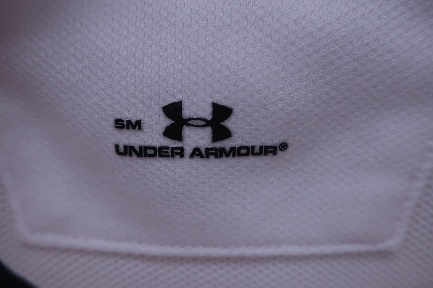 【美品】UNDER ARMOUR(アンダーアーマー) ポロシャツ 白 レディース SM ゴルフ用品 2408-0101 中古