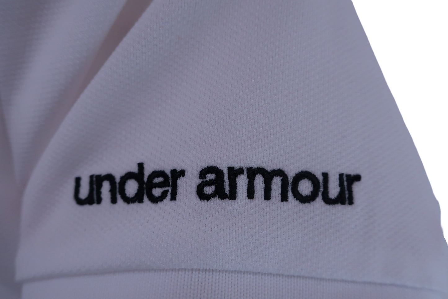 【美品】UNDER ARMOUR(アンダーアーマー) ポロシャツ 白 レディース SM ゴルフ用品 2408-0101 中古