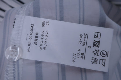 【美品】rienda suelta(リエンダスエルタ) シャツワンピース 白黒ストライプ レディース S ゴルフ用品 2408-0152 中古