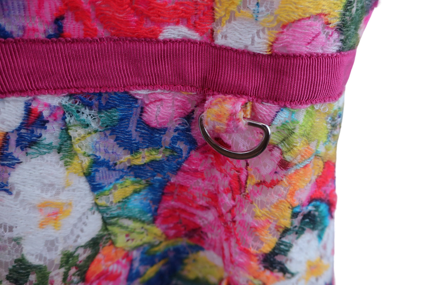 【美品】KISS ON THE GREEN(キスオンザグリーン) ワンピース 花柄 レディース 2 ゴルフ用品 2408-0153 中古