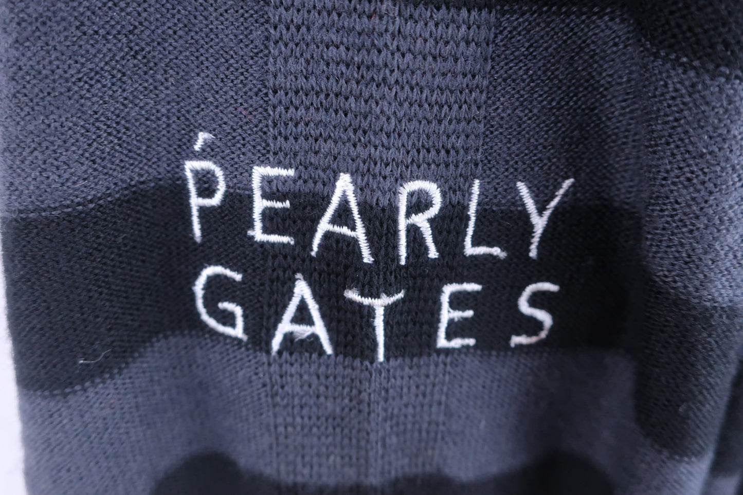 PEARLY GATES(パーリーゲイツ) Vネックカーディガン 黒ボーダー メンズ 4 053-170014 A-4