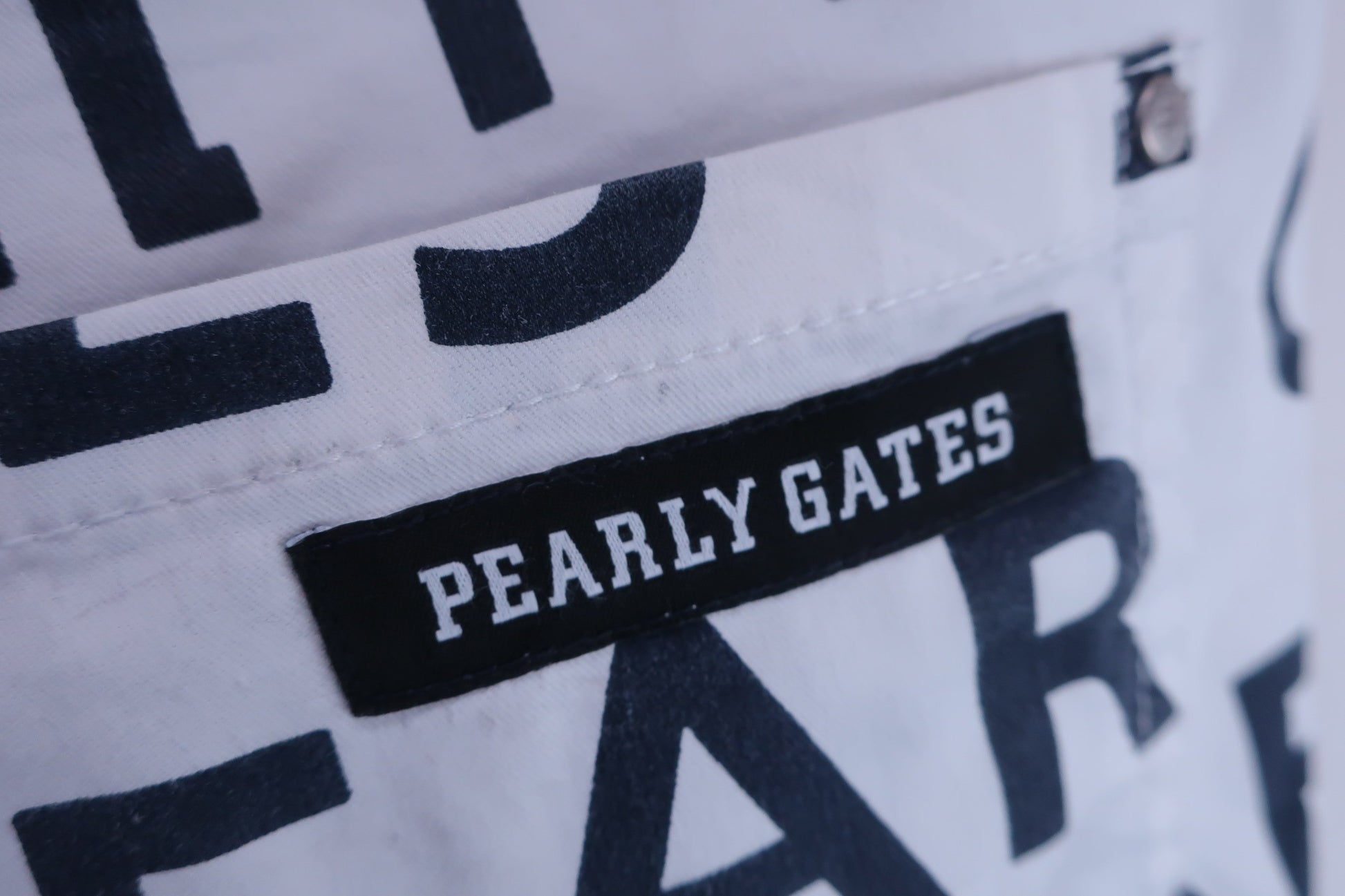 PEARLY GATES ハーフパンツ 白ネイビー文字柄 メンズ 6 053-9132305 B-5