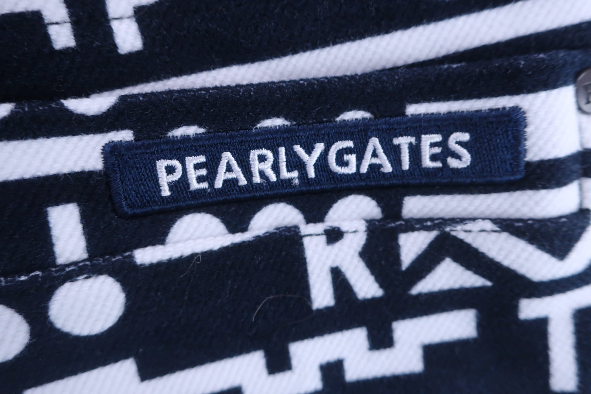 PEARLY GATES(パーリーゲイツ) パンツ ネイビー白総柄 メンズ 5 053-2231113 N-3