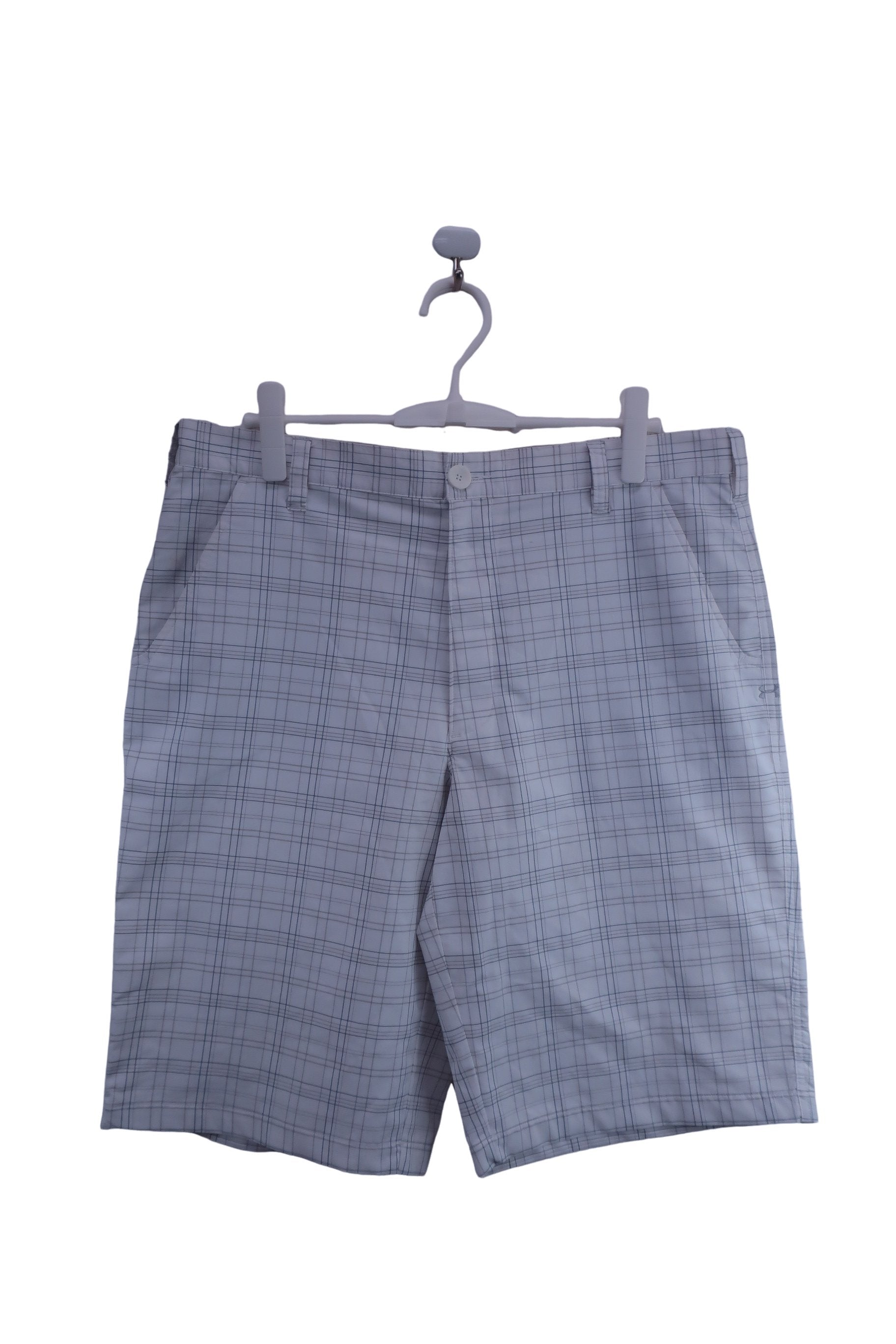 UNDER ARMOUR(アンダーアーマー) ハーフパンツ 白グレーチェック メンズ 36 A-1