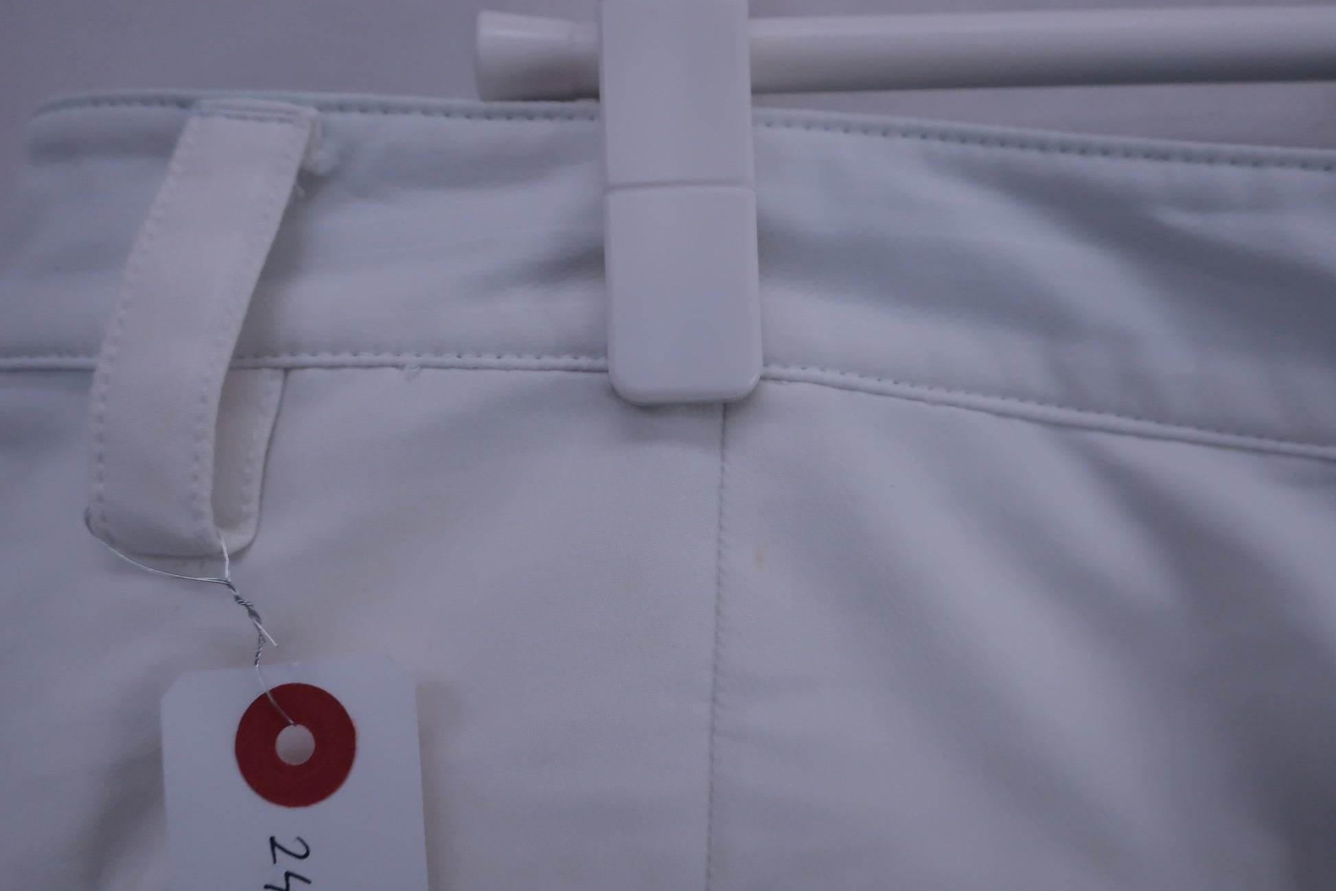 UNDER ARMOUR(アンダーアーマー) ハーフパンツ 白 メンズ 97 A-6