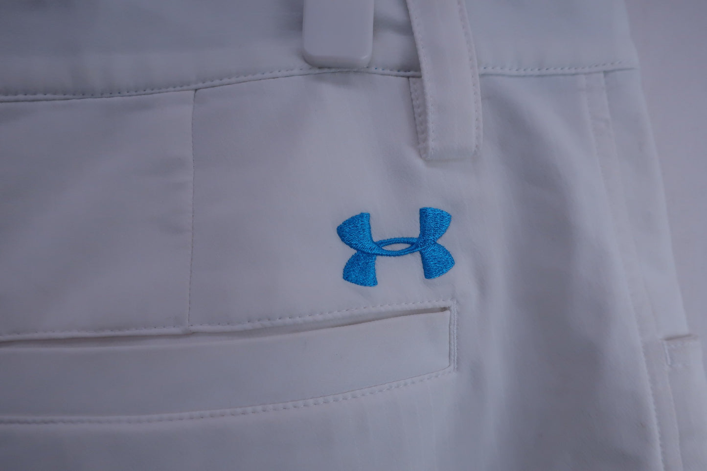 UNDER ARMOUR(アンダーアーマー) ハーフパンツ 白 メンズ 97 A-7