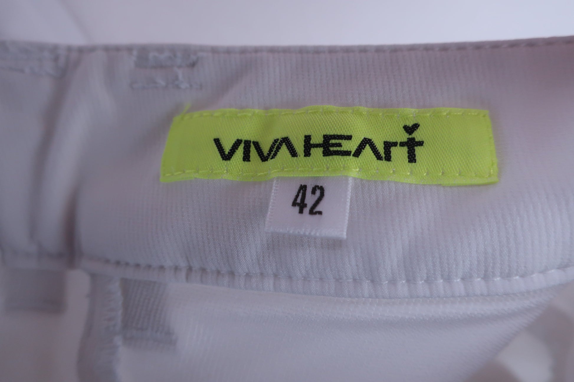 VIVA HEART(ビバハート) パンツ 白 レディース 42 B-8