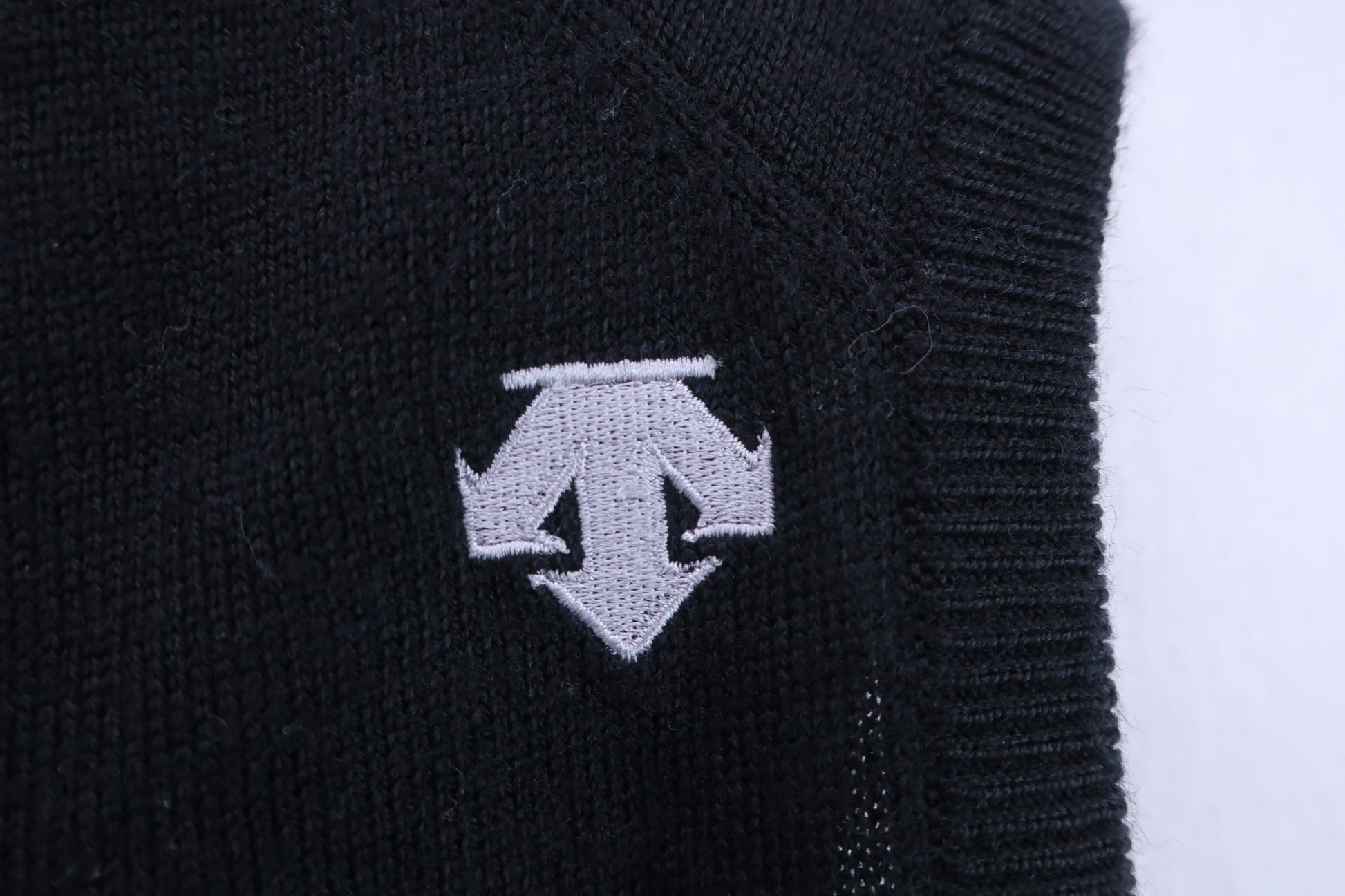 SRIXON(スリクソン) ニットベスト 黒 メンズ LL A-5