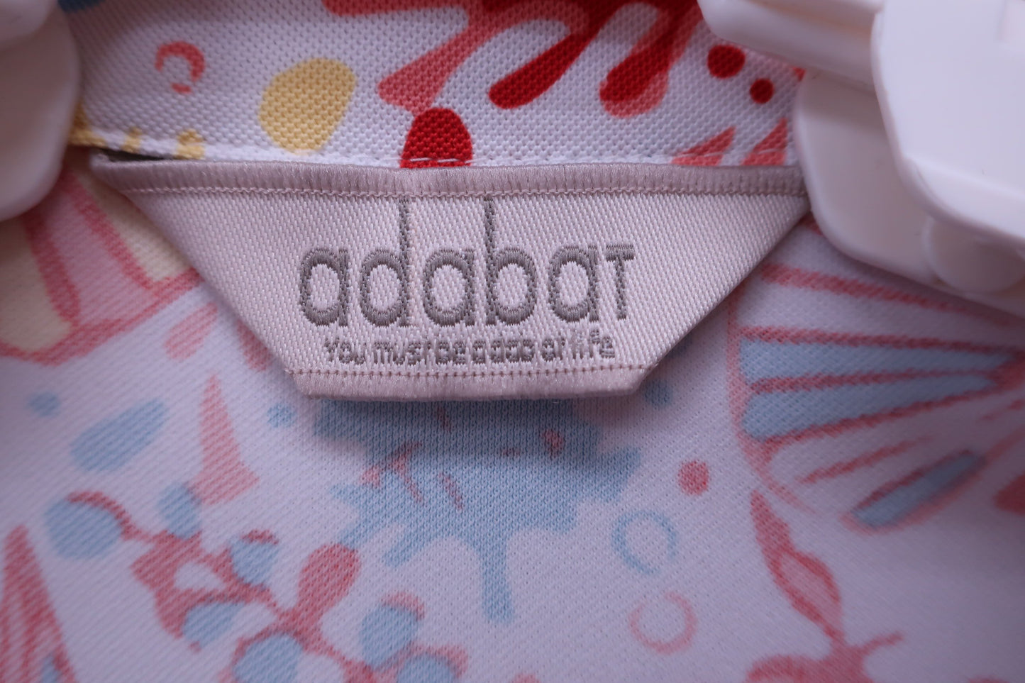 adabat(アダバット) ワンピース 白カラフル総柄 レディース 38 A-3
