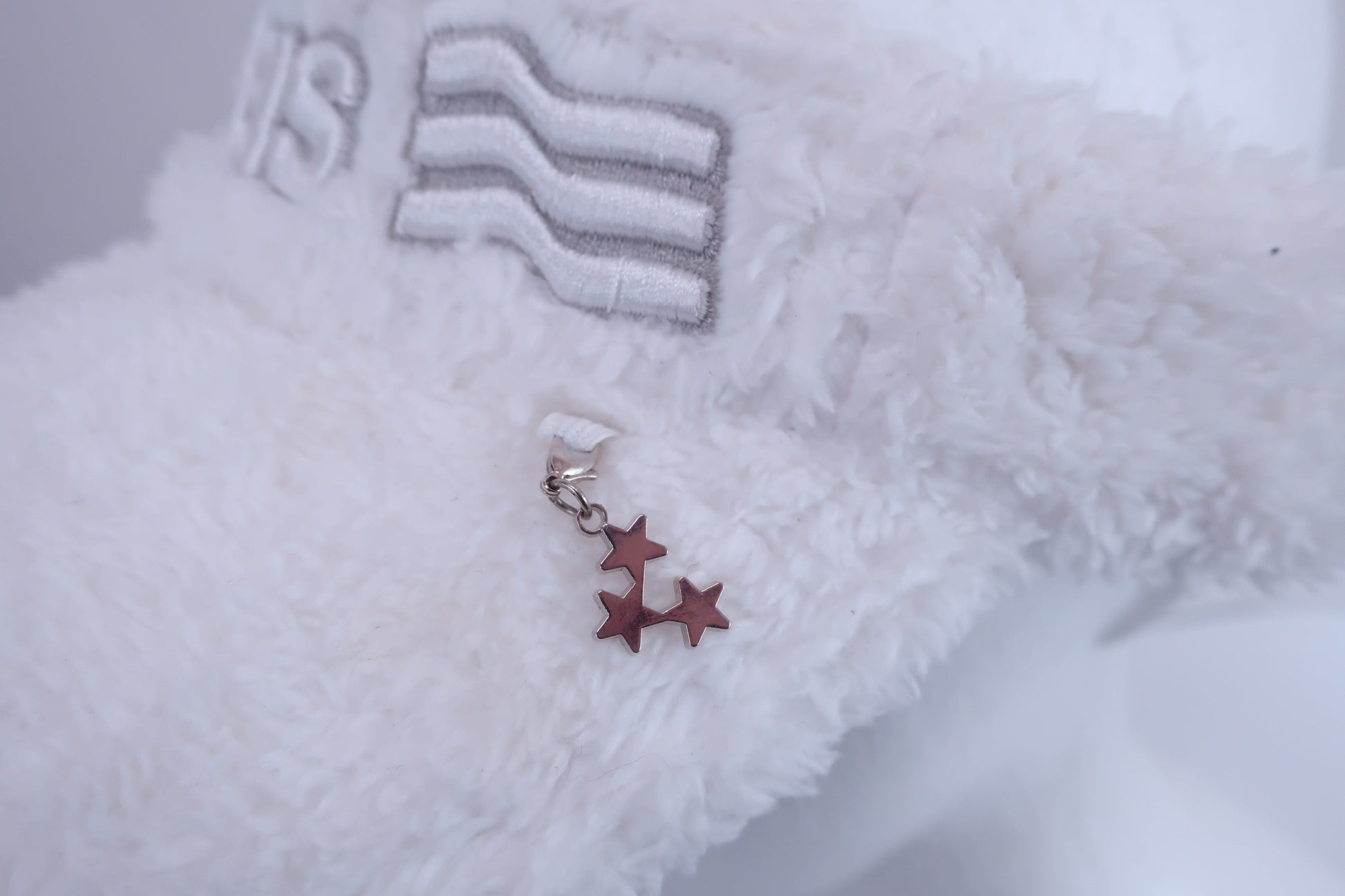 adidas(アディダス) サンバイザー 白ボア レディース フリーサイズ B-3