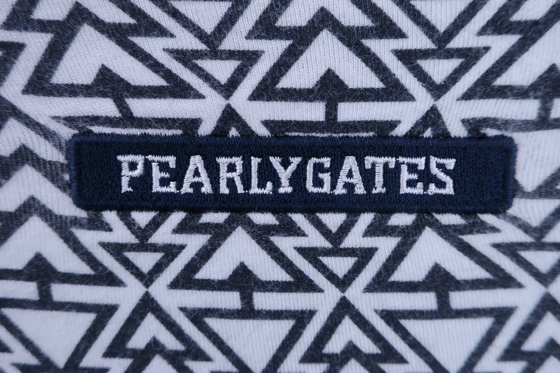 PEARLY GATES(パーリーゲイツ) 長袖モックネックシャツ 白黒総柄 メンズ 6 053-8266103 B-5