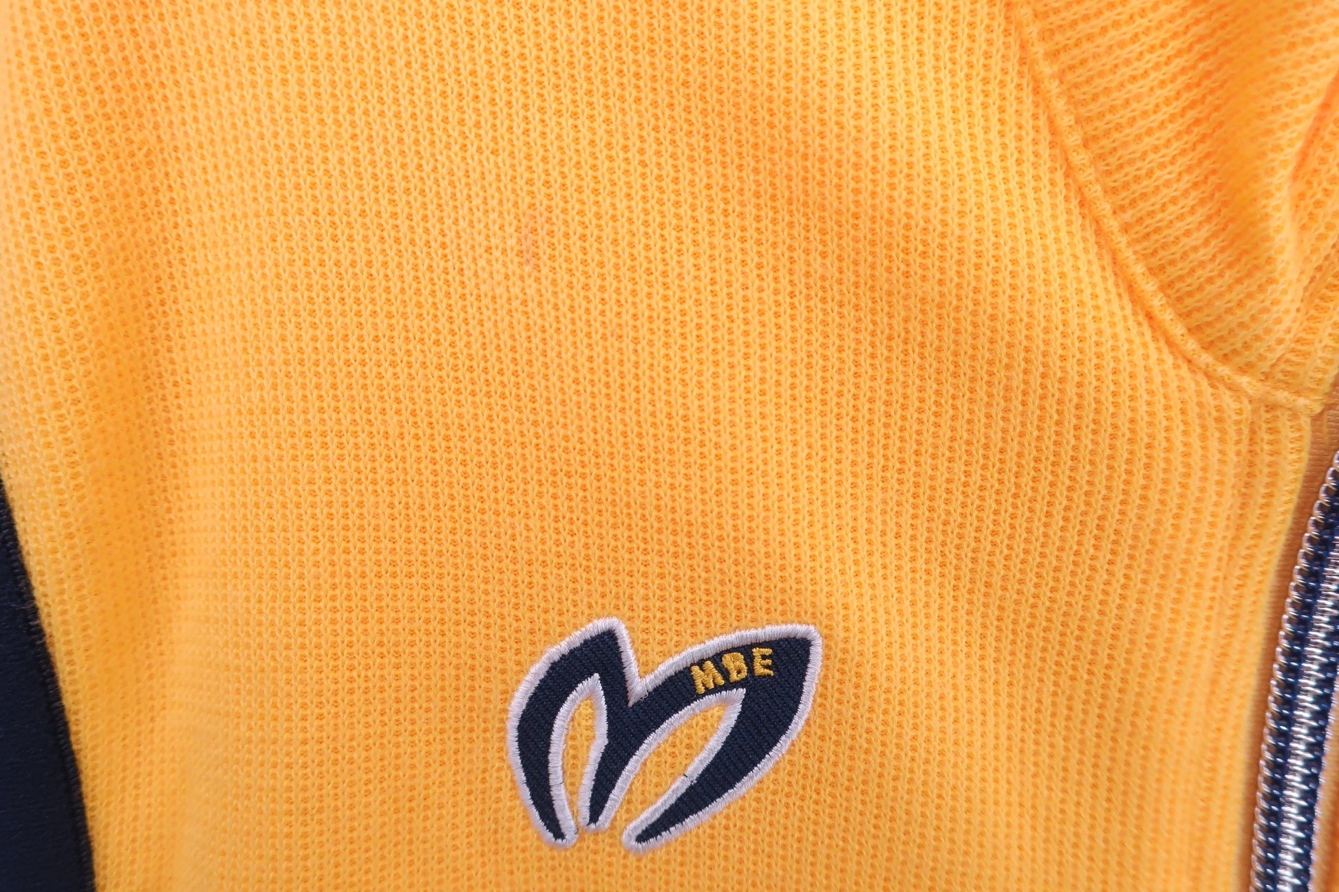 MASTER BUNNY EDITION(マスターバニーエディション) ベスト 黄色 メンズ 5 158-5258801 B-3