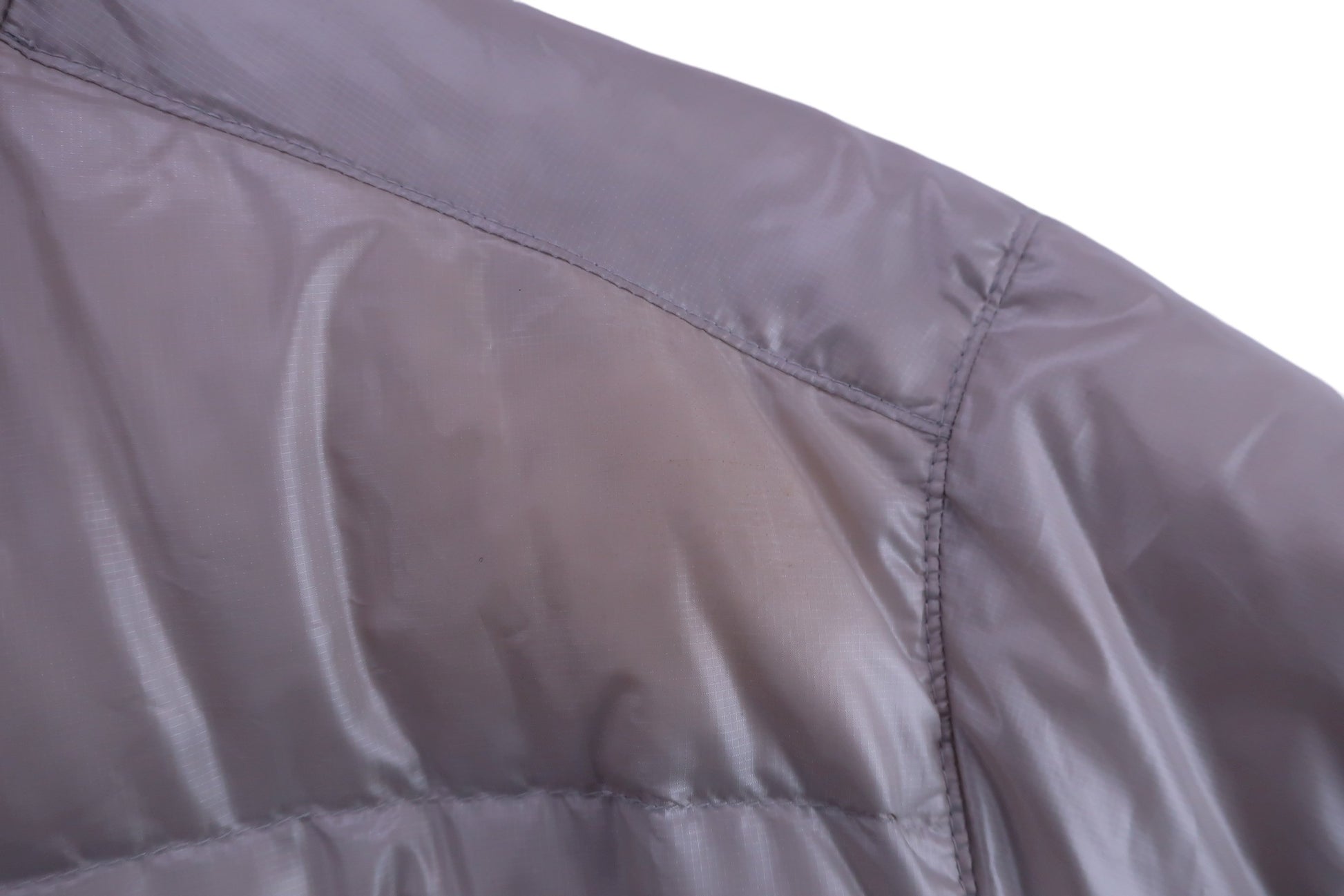 TIGORA(ティゴラ) 半袖ダウンジャケット クリーム色 メンズ L B-4