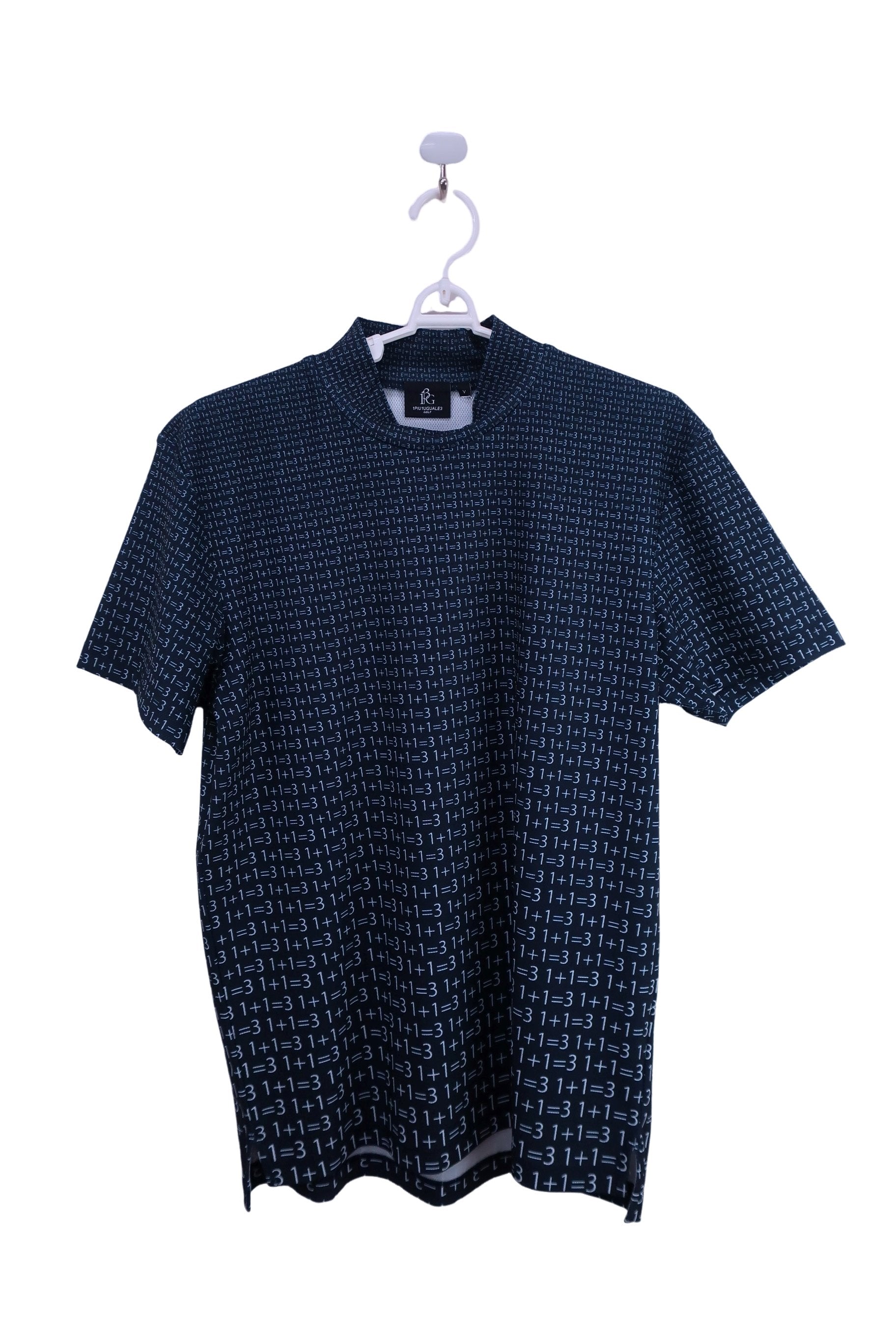 1PIU1UGUALE3(ウノピゥウノウグァーレトレ) 半袖モックネックシャツ ネイビー総柄 メンズ ? A-1