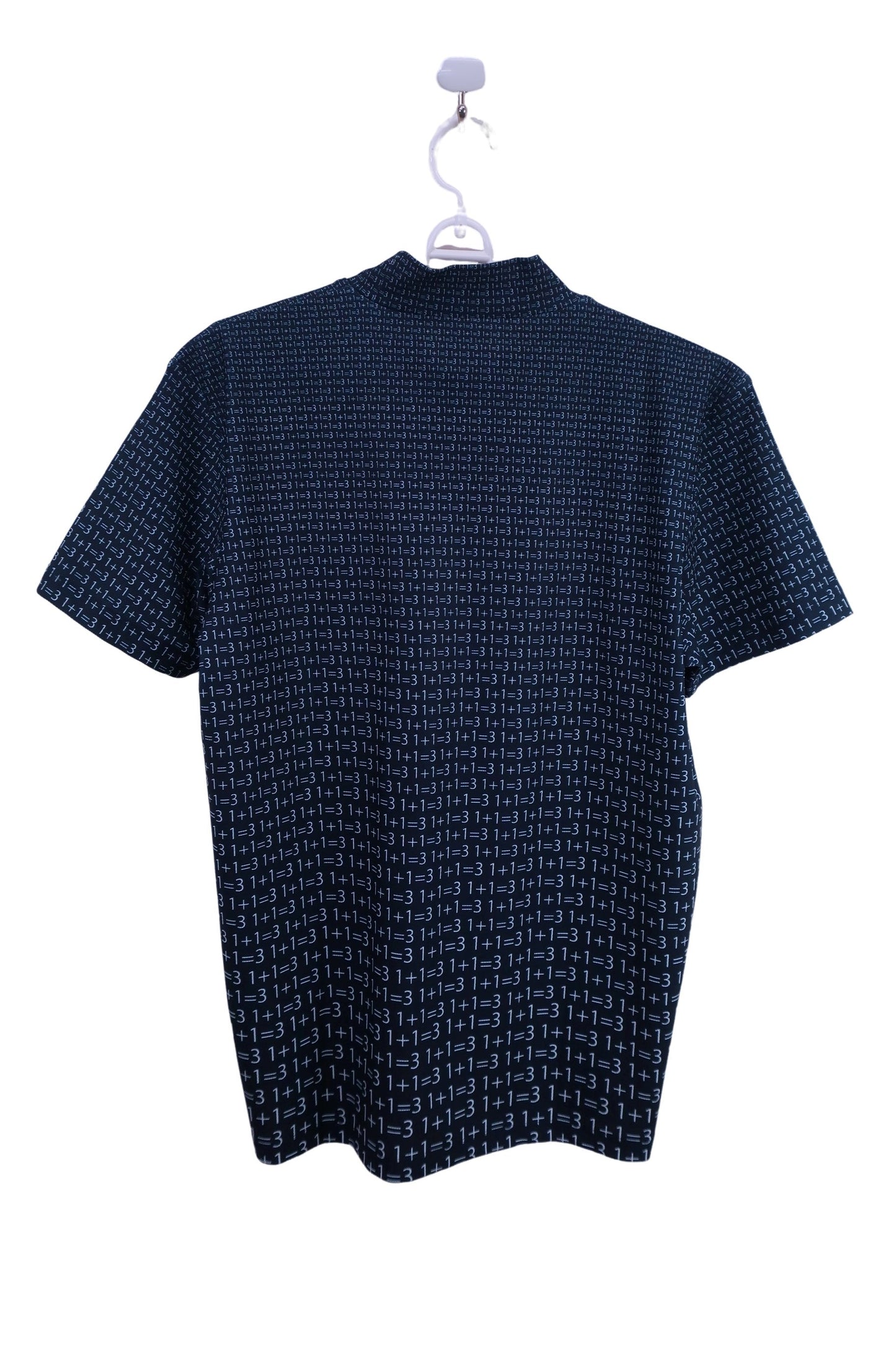 1PIU1UGUALE3(ウノピゥウノウグァーレトレ) 半袖モックネックシャツ ネイビー総柄 メンズ ? A-4
