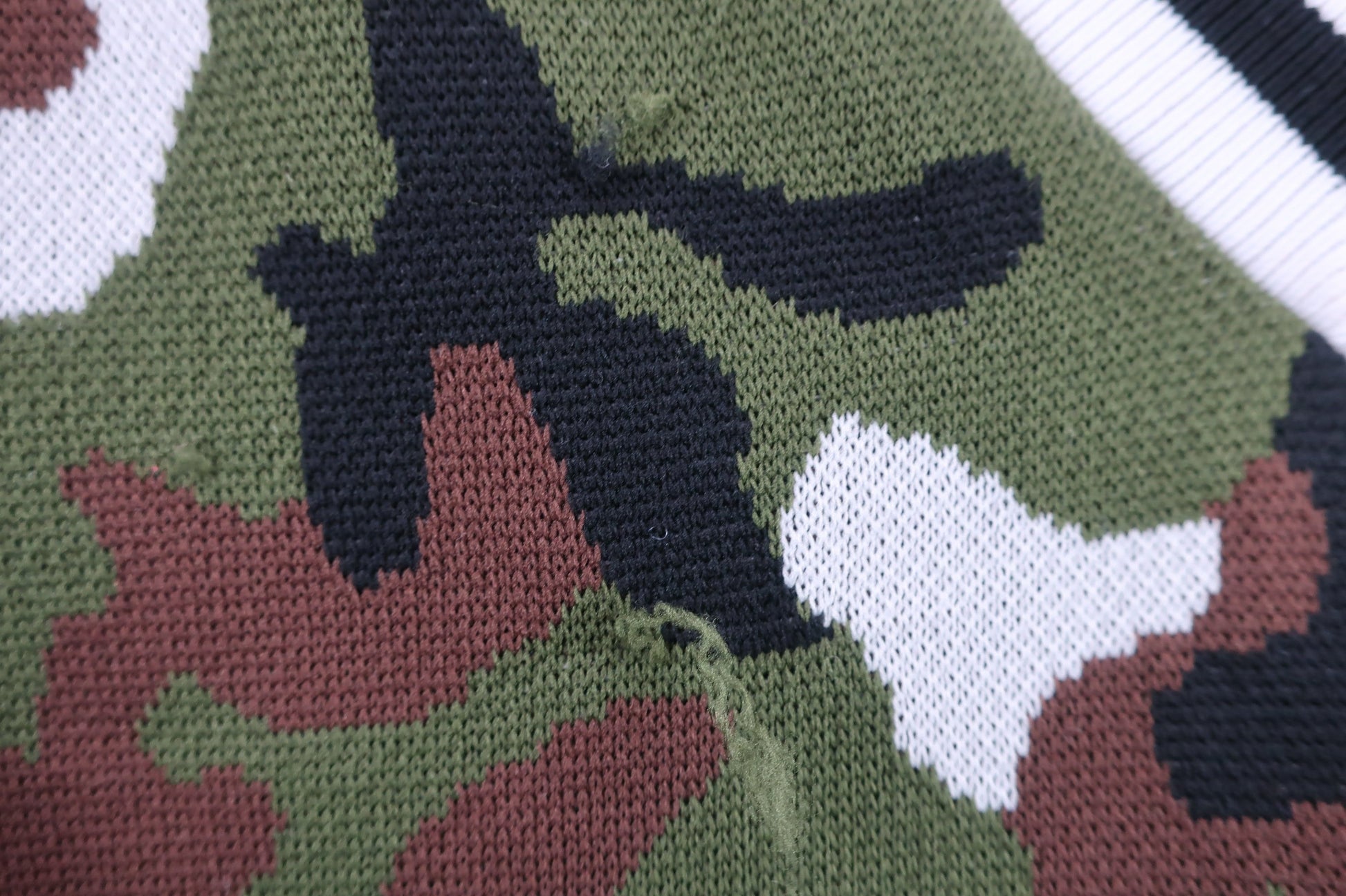 PEARLY GATES(パーリーゲイツ) リバーシブルナイロンベスト ネイビー / カモフラ レディース 2 055-0173116 B-7