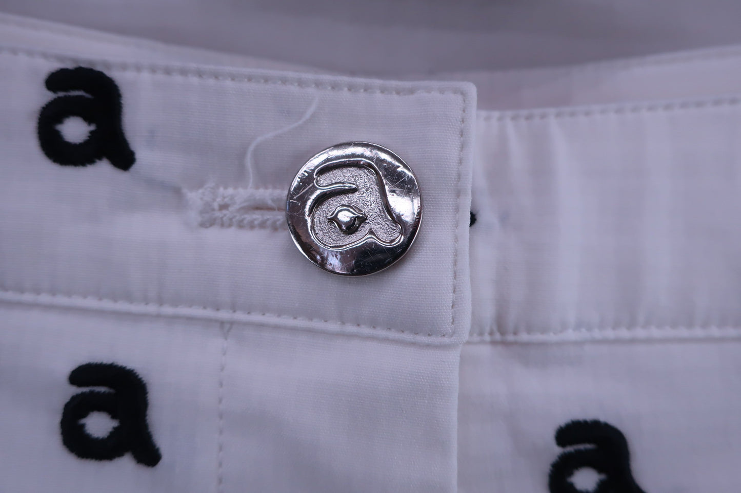 archivio(アルチビオ) ショートパンツ 白ロゴ柄 レディース 40 A757225 A-2