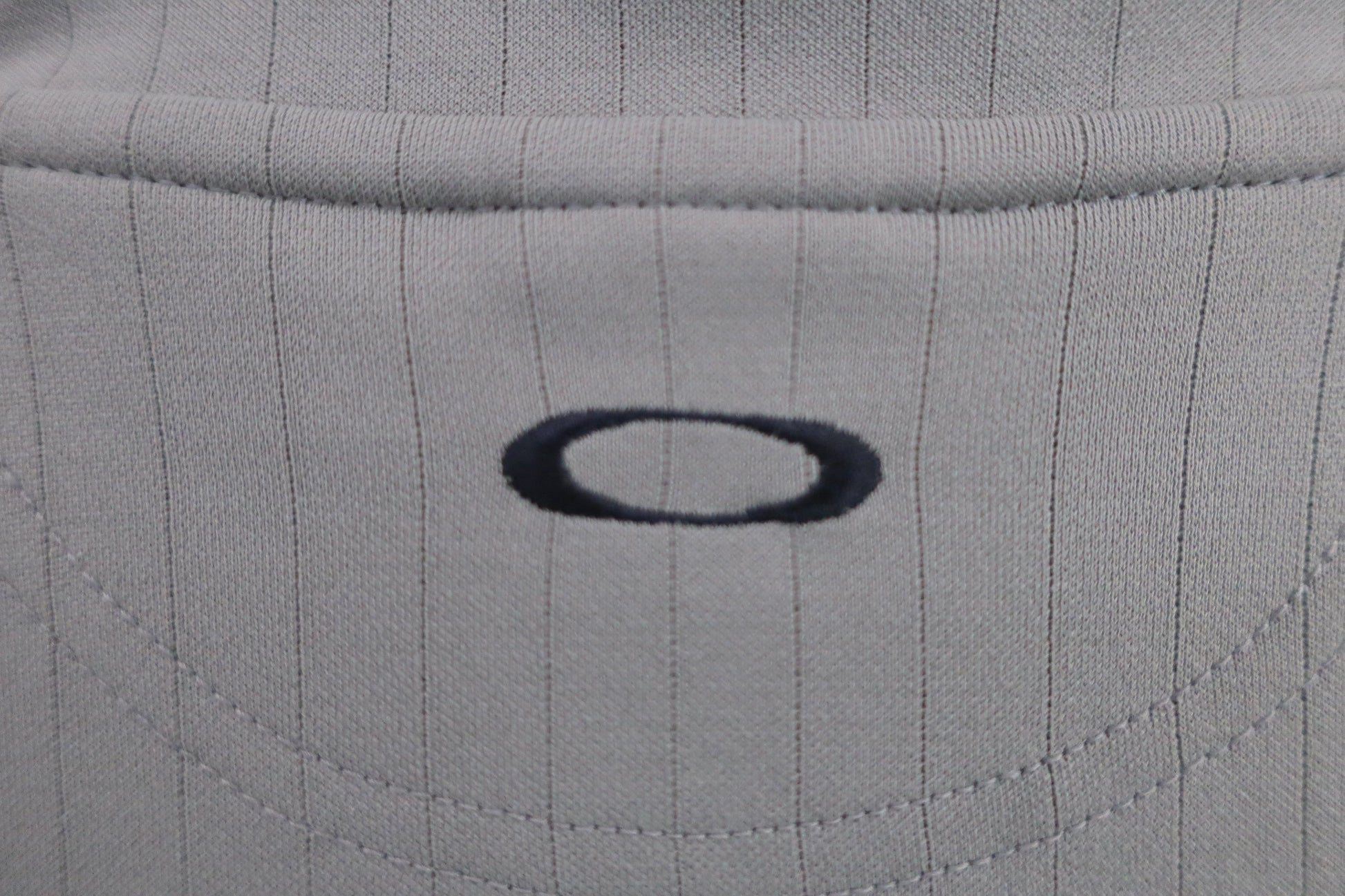 OAKLEY(オークリー) 半袖ハーフジップシャツ グレー メンズ M A-7