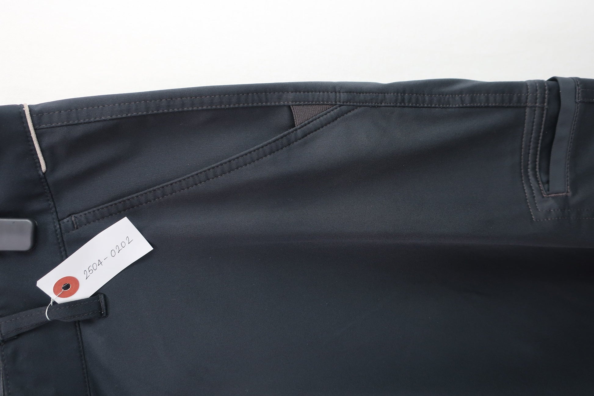 UNDER ARMOUR(アンダーアーマー) パンツ 黒 メンズ 85 B-2