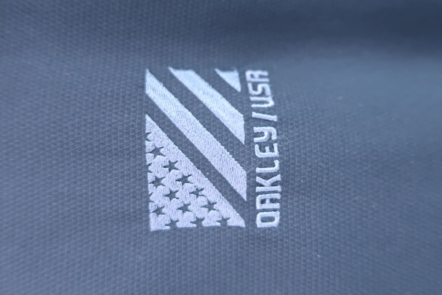 OAKLEY(オークリー) フルジップジャケット 黒 メンズ M A-2