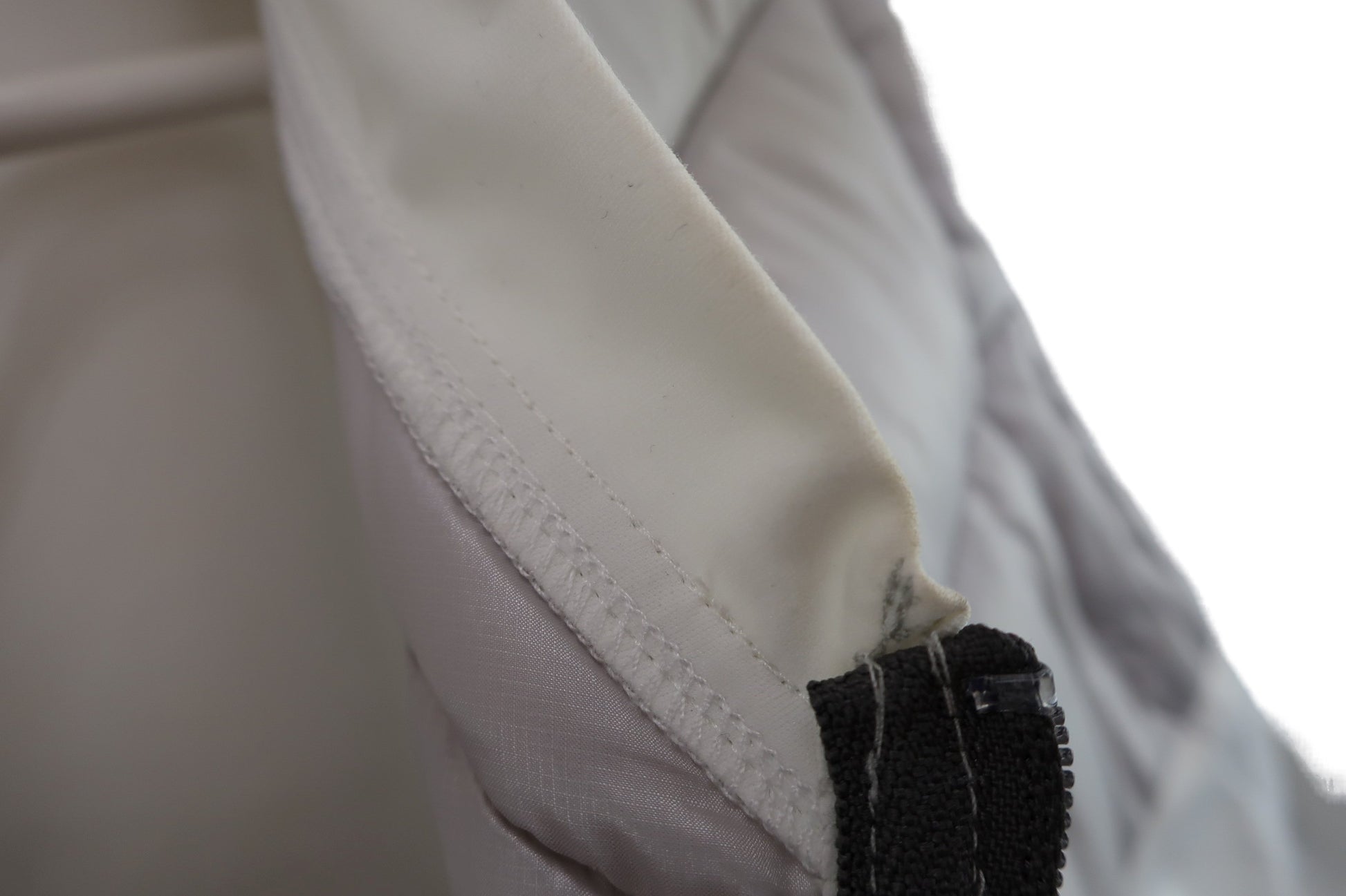 MIZUNO(ミズノ) ダウンベスト シルバー白 メンズ XL A-4