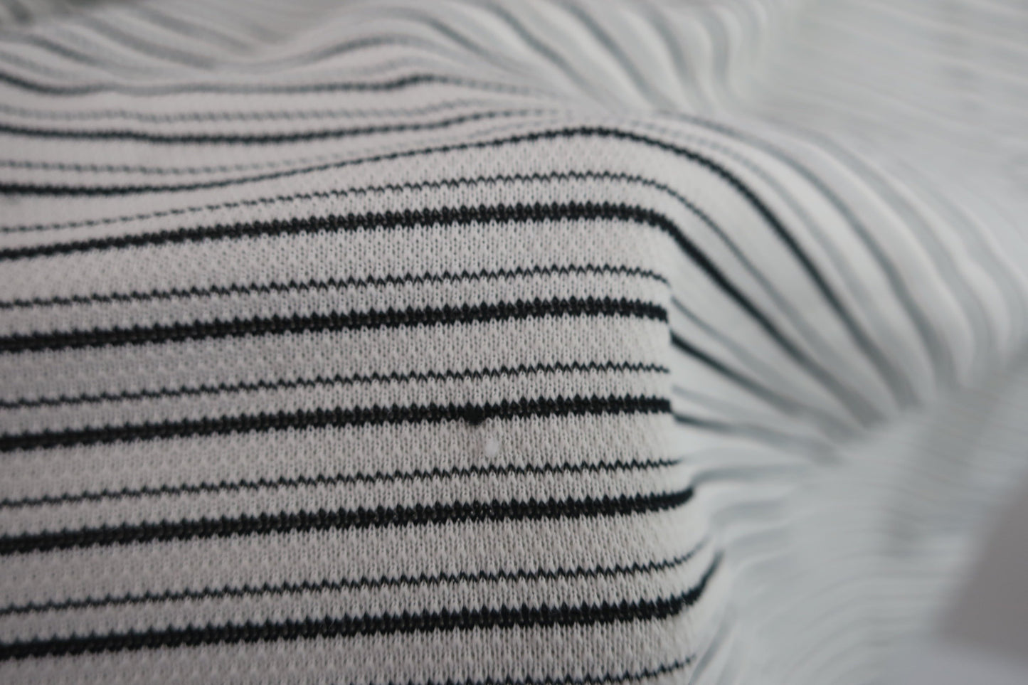 SRIXON(スリクソン) 半袖モックネックシャツ 白黒ボーダー メンズ M B-6