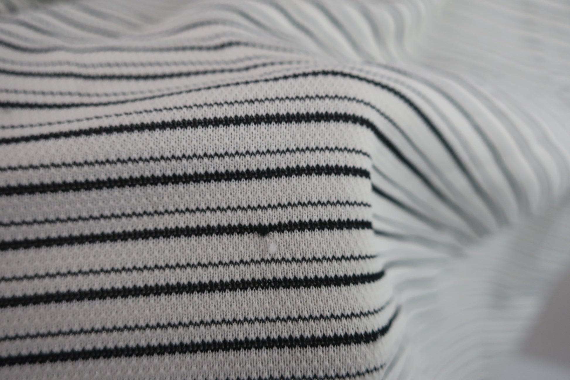 SRIXON(スリクソン) 半袖モックネックシャツ 白黒ボーダー メンズ M B-6