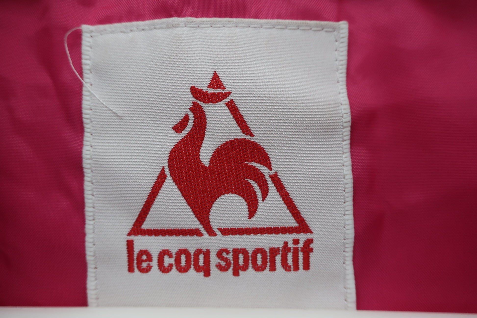 le coq sportif(ルコックスポルティフ) ダウンベスト 黒 レディース L B-3