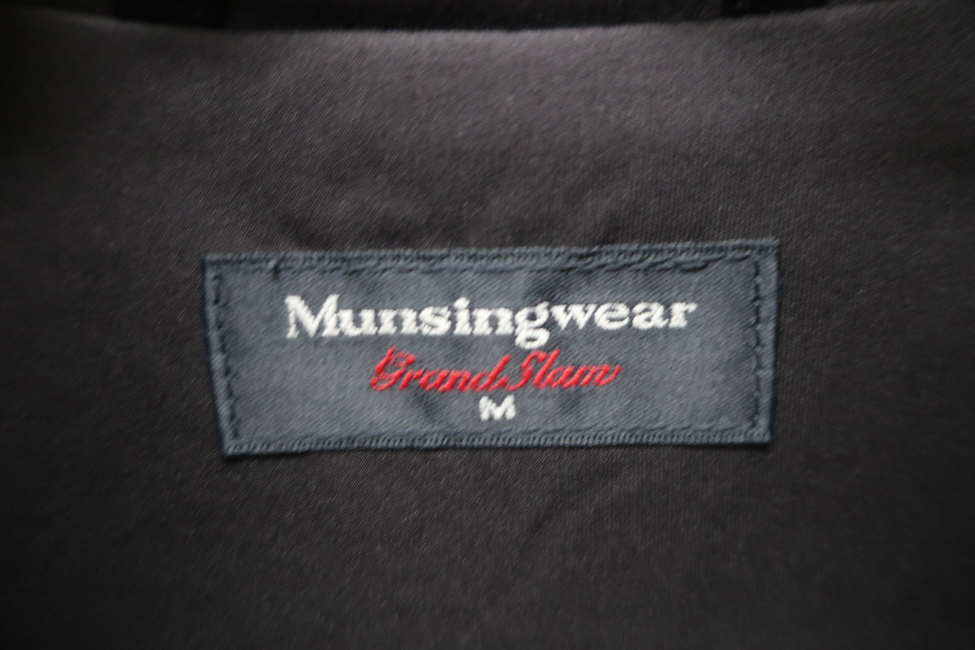 Munsingwear(マンシングウェア) ナイロンジャケット 黒 レディース M B-3