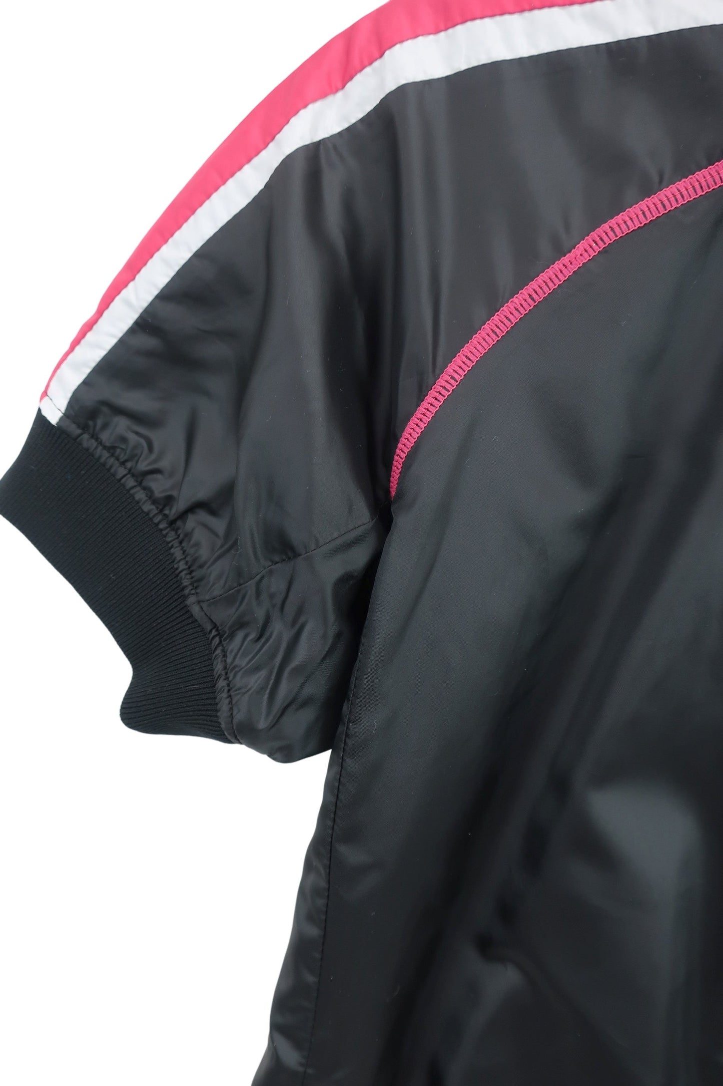 le coq sportif(ルコックスポルティフ) 半袖ナイロンブルゾン 黒地ピンク白 レディース M A-4