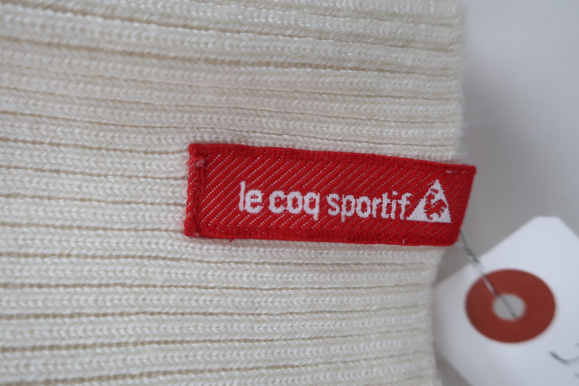 le coq sportif(ルコックスポルティフ) ハイネックセーター 白ピンクハート柄 レディース M B-5