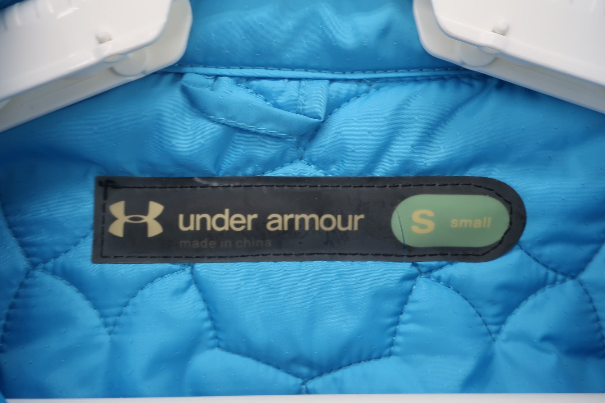 UNDER ARMOUR(アンダーアーマー) ダウンジャケット 水色 レディース S B-4
