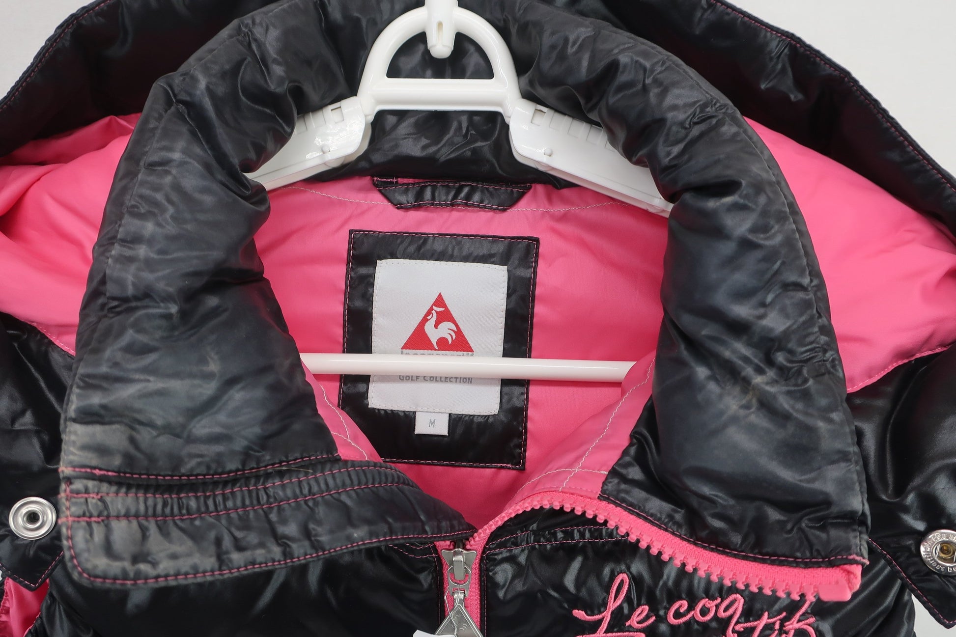 le coq sportif(ルコックスポルティフ) ダウンベスト 黒ピンク レディース M B-4