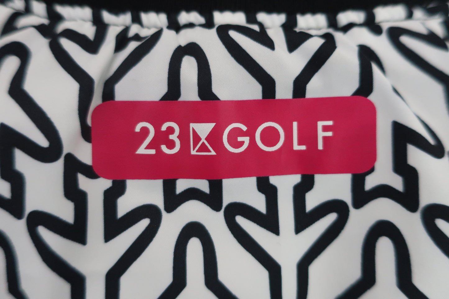 23区 GOLF(23区ゴルフ) リバーシブルベスト 黒 / 白黒総柄 レディース 1 A-6