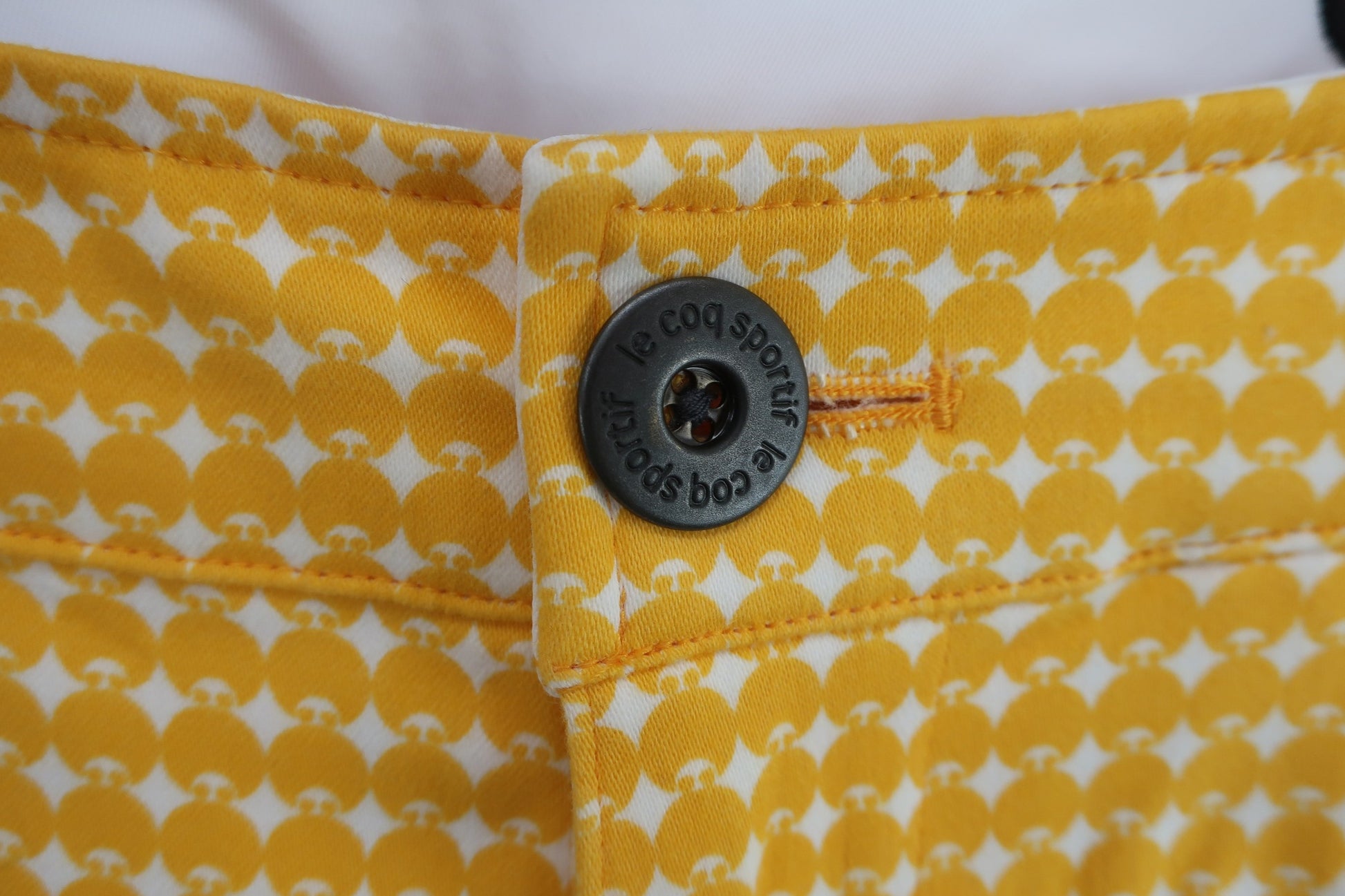 le coq sportif(ルコックスポルティフ) パンツ 黄色総柄 レディース 9 B-2