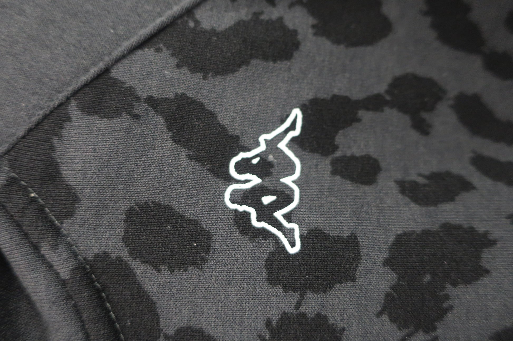 Kappa(カッパ) 長袖フルジップパーカー グレーヒョウ柄 レディース M B-2