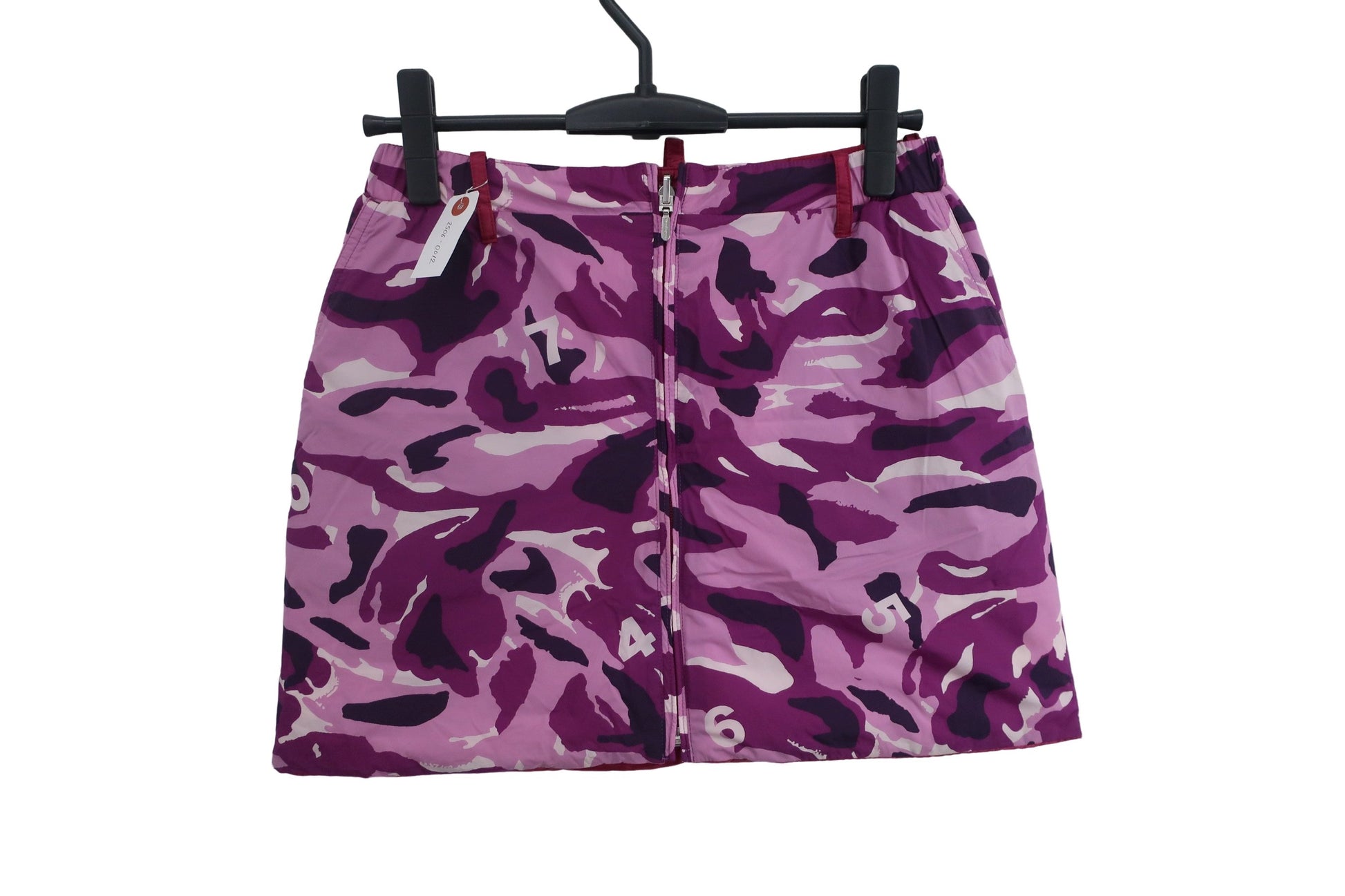 Munsingwear(マンシングウェア) リバーシブルナイロンスカート ピンク / 紫カモフラ柄 レディース M A-1