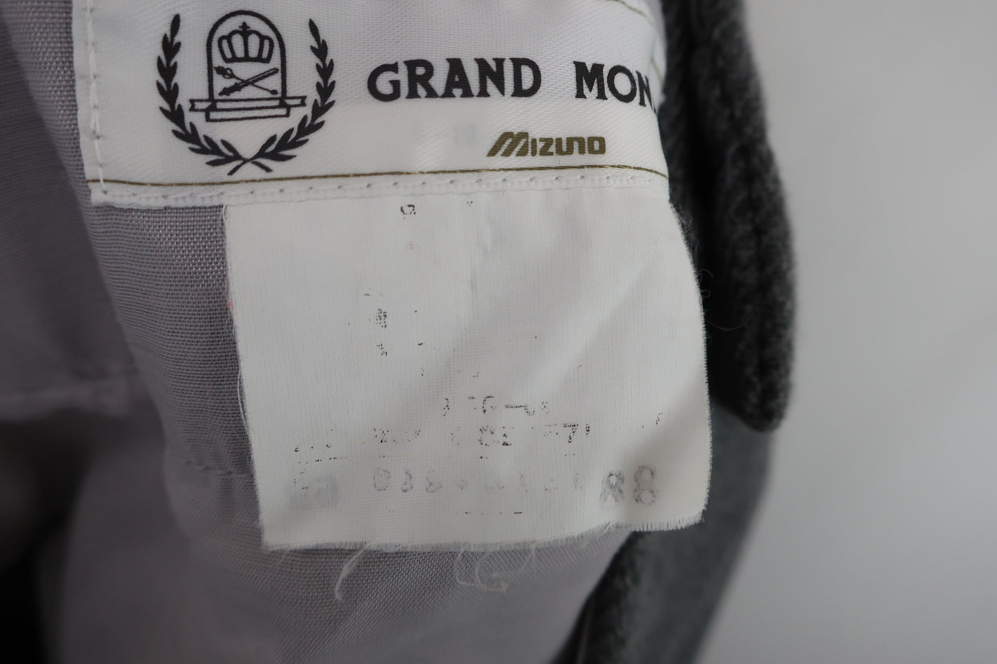 GRAND MONARCH(グランドモナーク) パンツ グレー メンズ B-6